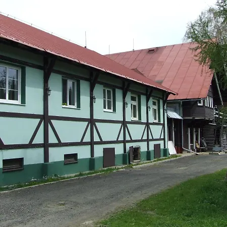 U červené Lišky * Podlesi (Karlovy Vary)