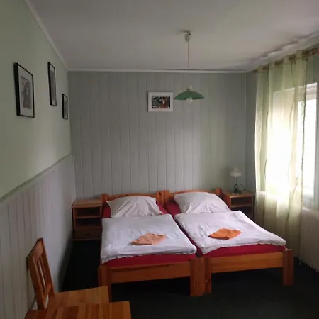 U Cervene Lisky Podlesi (Karlovy Vary)