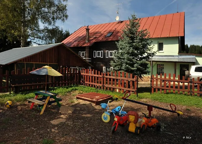 U červené Lišky Hotel *