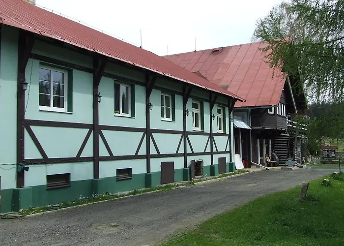 U červené Lišky * Podlesi (Karlovy Vary)