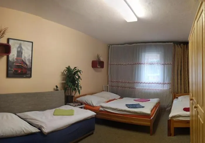 Hotel U červené Lišky Podlesi (Karlovy Vary)